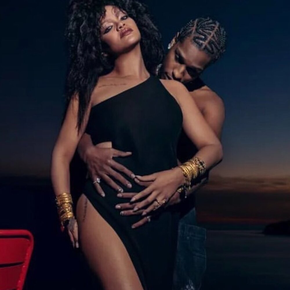 Ben-Amun gold cuff with coins bracelets <Rihanna> - Picture 2 of 13